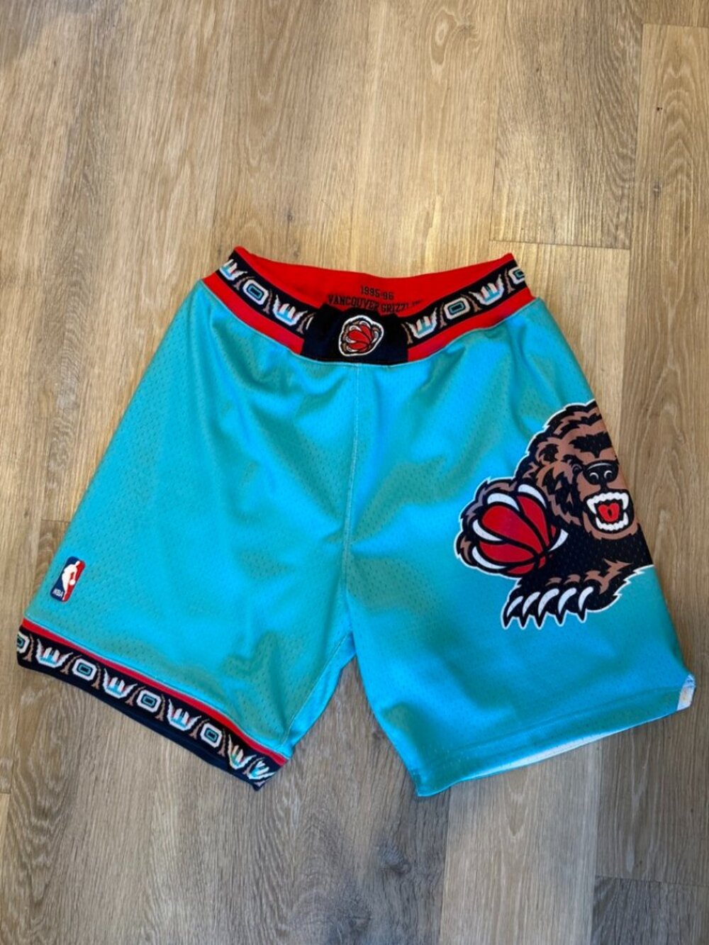 Vancouver Grizzlies Turquoise 1996-97 Road Authentic Shorts